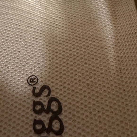 Frogg Togg Women’s shoes. Beige. Size 5 New with Tags. Slip on. - Picture 4 of 4